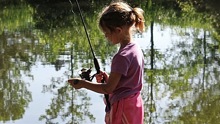 HOW TO TAKE KIDS FISHING 