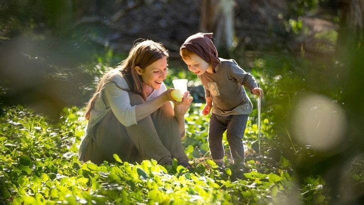 The Benefits of Nature Play for Young Children