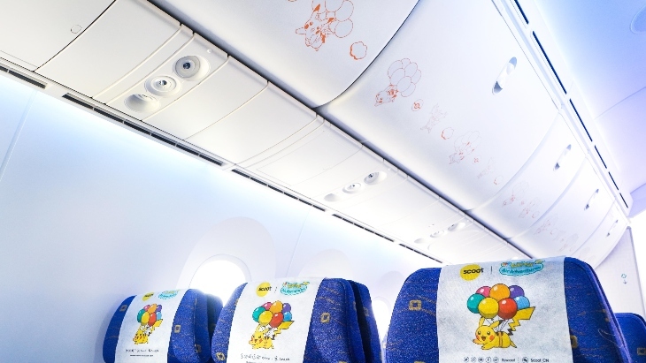 Scoot Pikachu Jet interior