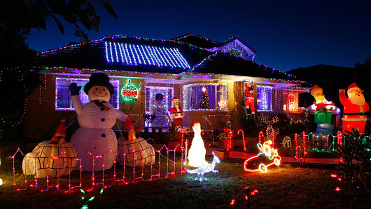 where to find christmas lights