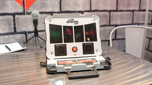 The Lie Detector Game New Hasbro Gaming Table Top Game 